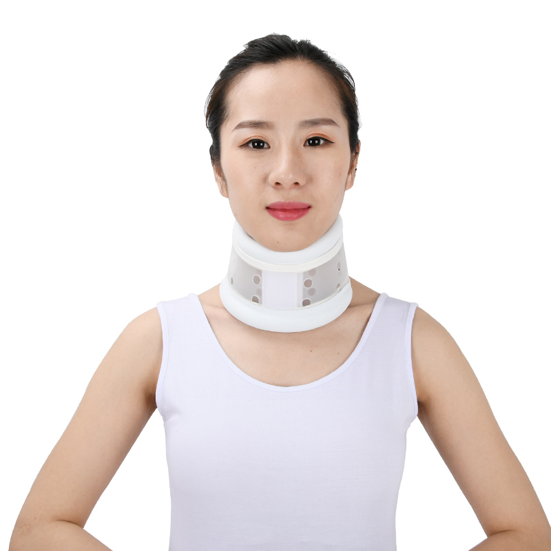 塑料圍領1.jpg 塑料圍領1.jpg